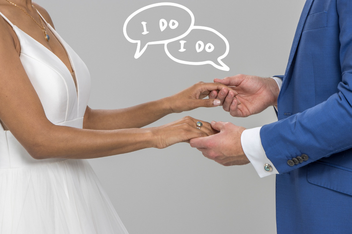 Ready to Say I Do? Custom vs. Ready-Made Rings
