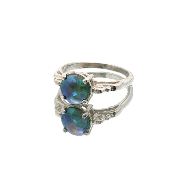 Pearl ring NZ – 7.5mm Arapawa pāua pearl in a polished sterling silver Heart of the Koru setting