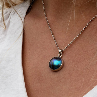 Paua pearl necklace