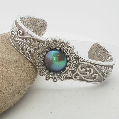 Pearl Punga Bay Bangle