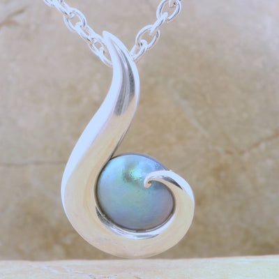 sterling silver paua Pearl necklace