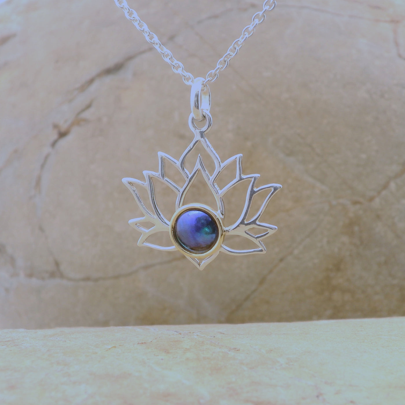 Blue Pearl pendant nz
