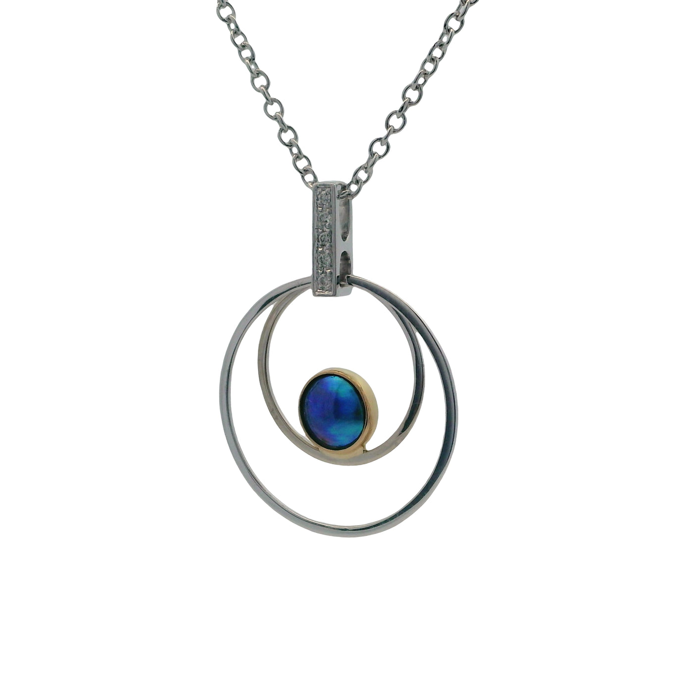 Pearl Orbit Necklace