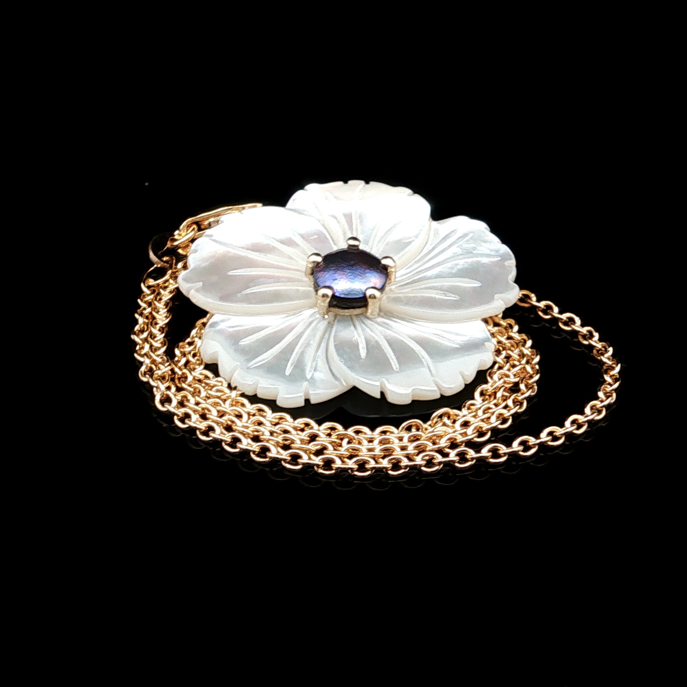 Pearl Petite White Daffodil Necklace