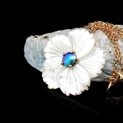 Pearl Petite White Daffodil Necklace