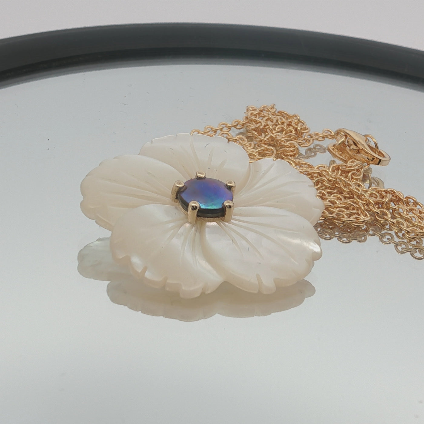Pearl Petite White Daffodil Necklace