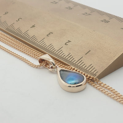 Pearl Ocean Kiss Necklace - 9ct Gold