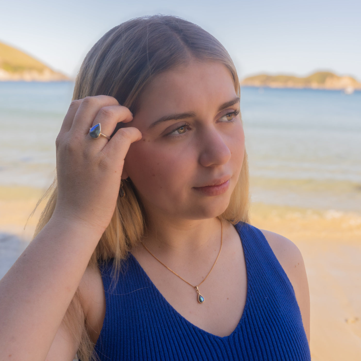 Pearl Ocean Kiss Necklace - 9ct Gold