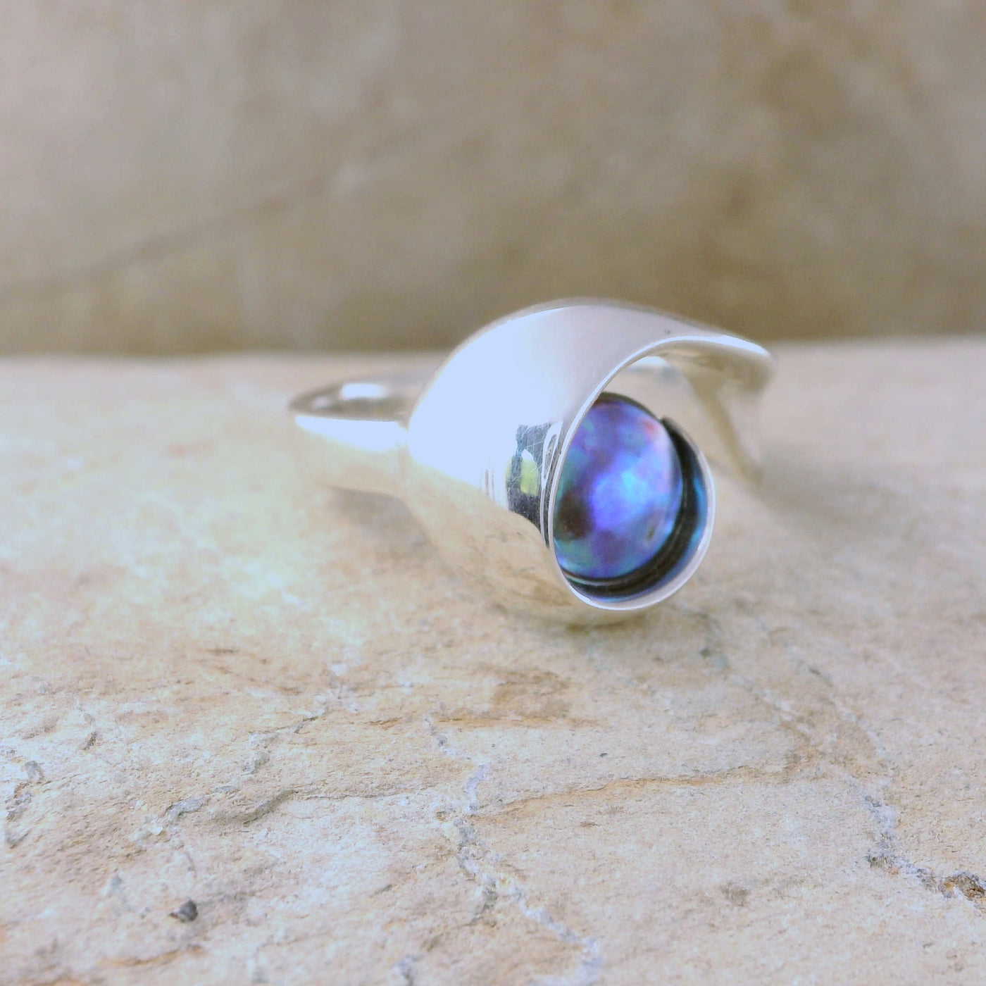 Pearl Athena Ring - White Gold