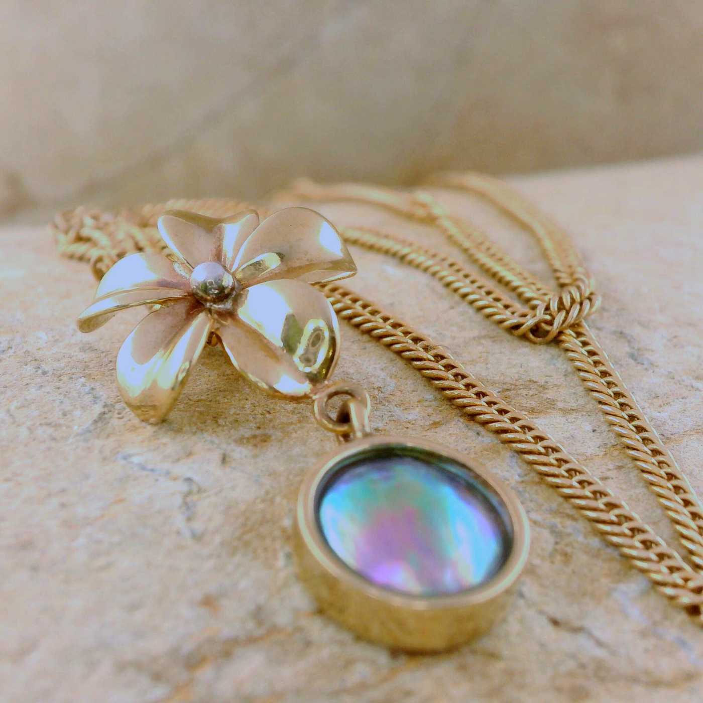 Pearl Little Flower Necklace