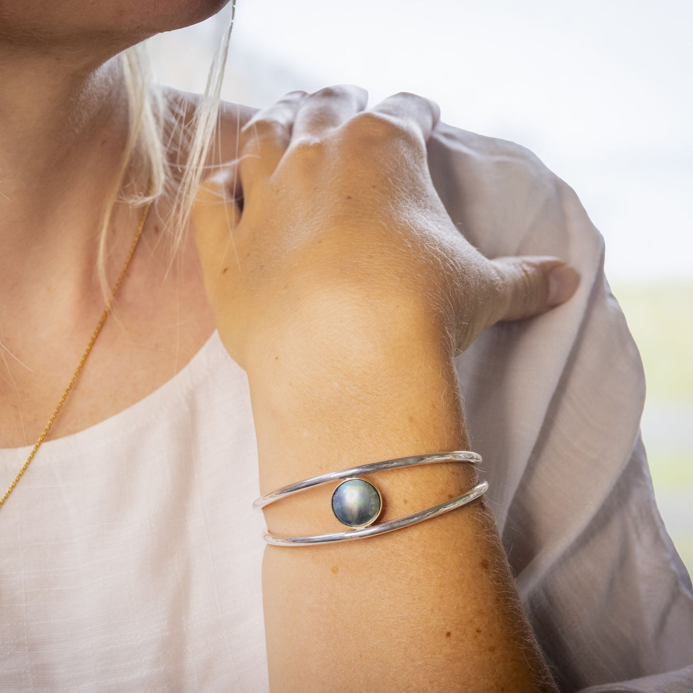 Pearl Tory Bangle