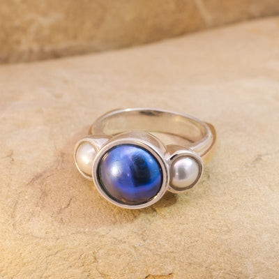 pearl dual ring