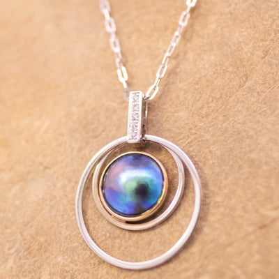 Pearl Orbit Necklace
